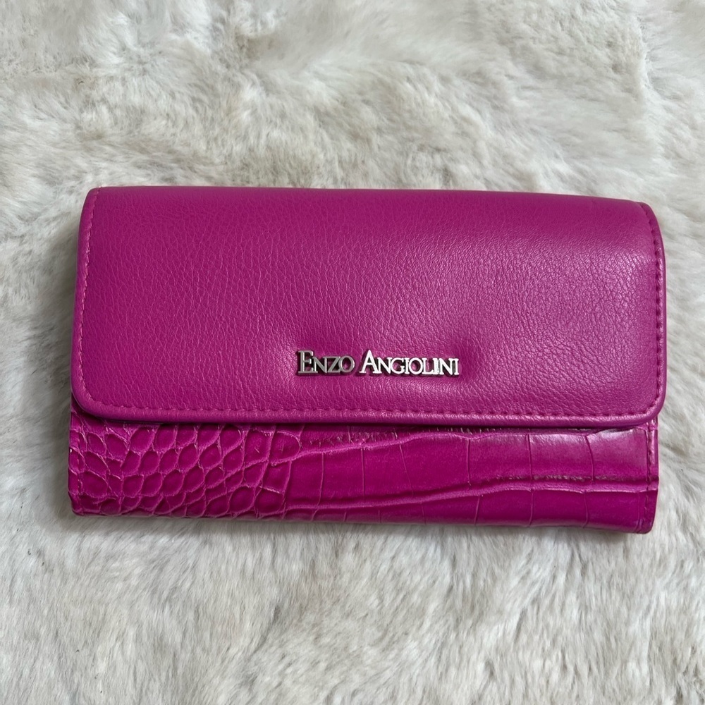Enzo Angiolini Trifold Pink Wallet